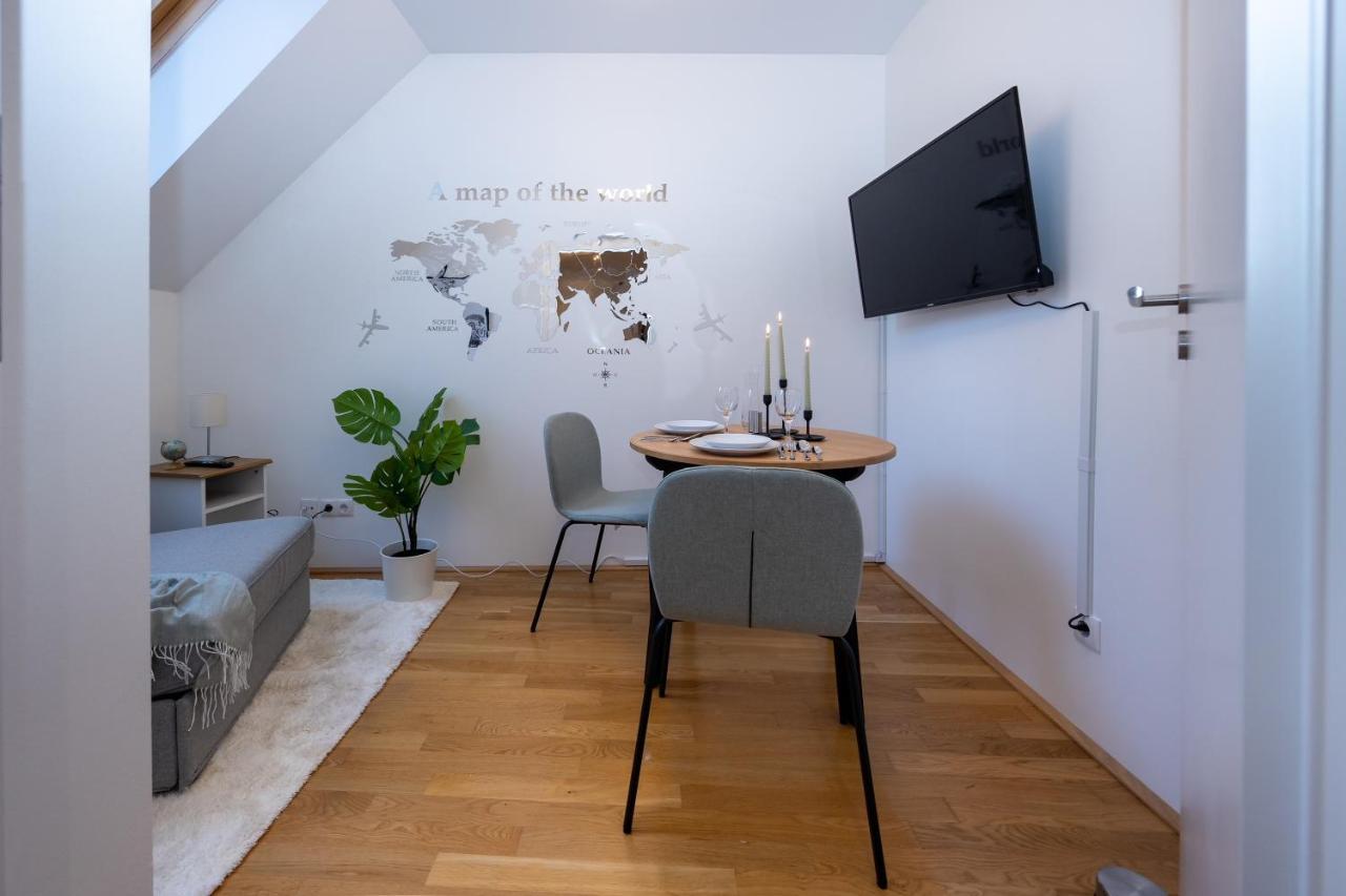 Apartament Rooftop Cozy Near Innerstadt With Ac