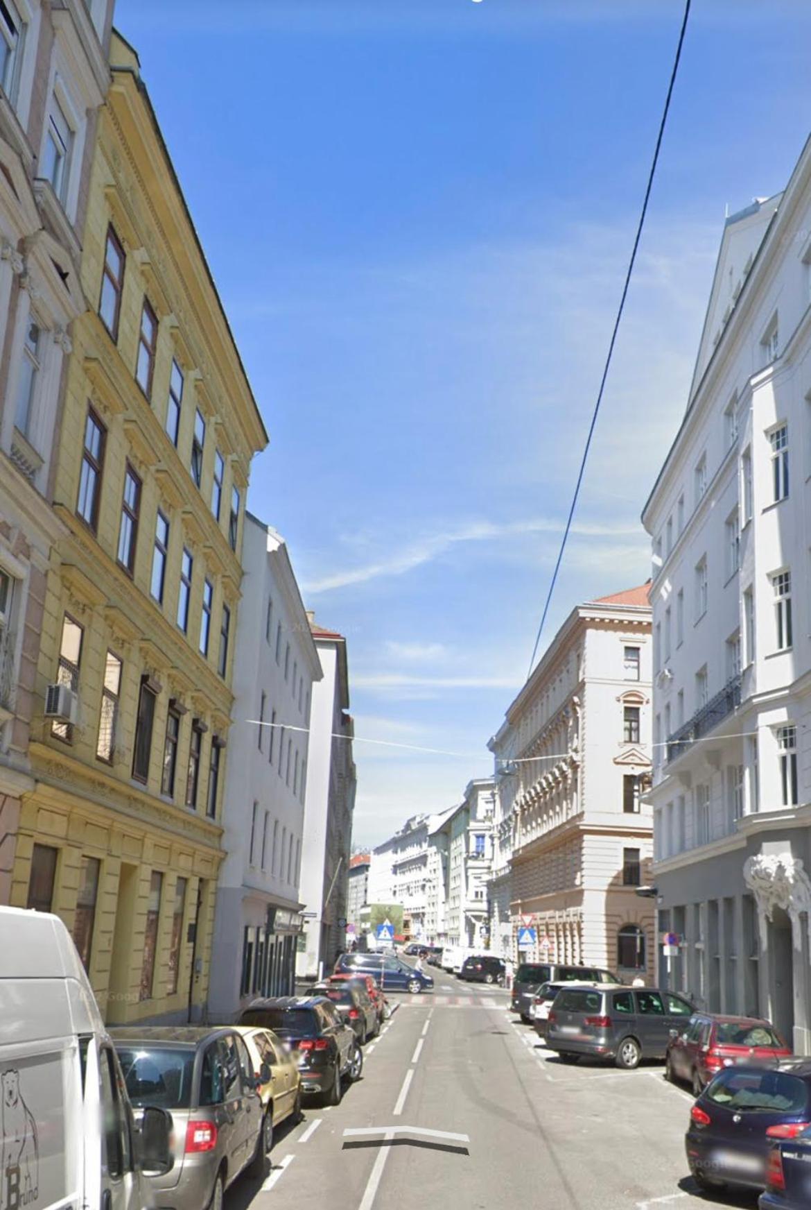 Rooftop Cozy Near Innerstadt With Ac Apartament *